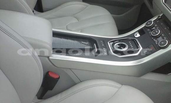 Comprar Usado Land Rover Range Rover Vogue Branco Carro em Luanda em Luanda Province Comprar Usado Land Rover Range Rover Vogue Branco Carro em Luanda em Luanda Province