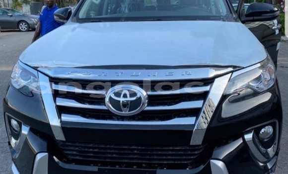 Comprar Usado Toyota Fortuner Preto Carro em Luanda em Luanda Province Comprar Usado Toyota Fortuner Preto Carro em Luanda em Luanda Province
