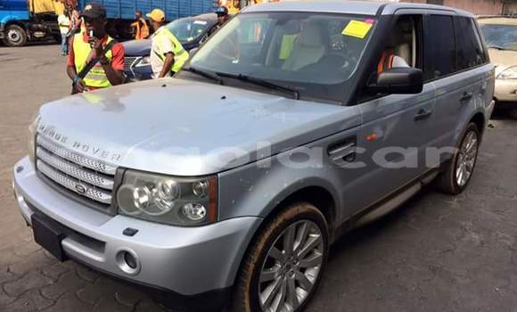 Buy Used Land Rover Range Rover White Car in Luanda in Luanda Province Buy Used Land Rover Range Rover White Car in Luanda in Luanda Province