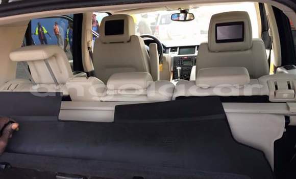 Acheter Occasion Voiture Land Rover Range Rover Blanc à Luanda, Province de Luanda Acheter Occasion Voiture Land Rover Range Rover Blanc à Luanda, Province de Luanda