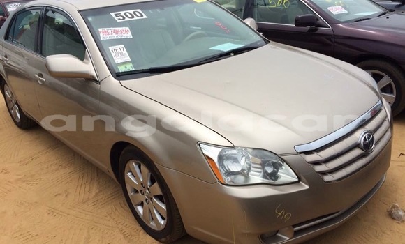 Comprar Usado Toyota Avalon Prata Carro em Luanda em Luanda Province