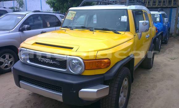 Acheter Occasion Voiture Toyota FJ Cruiser Marron à Luanda, Province de Luanda