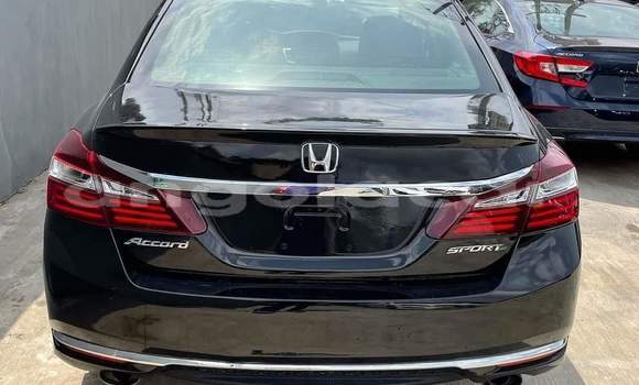 Comprar Usado Honda Accord Preto Carro em Namibe em Namibe Province