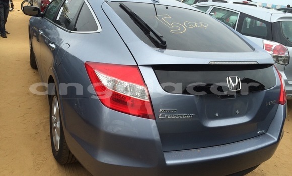 Buy Used Honda Crosstour Silver Car in Luanda in Luanda Province Buy Used Honda Crosstour Silver Car in Luanda in Luanda Province