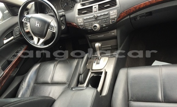 Buy Used Honda Crosstour Silver Car in Luanda in Luanda Province Buy Used Honda Crosstour Silver Car in Luanda in Luanda Province