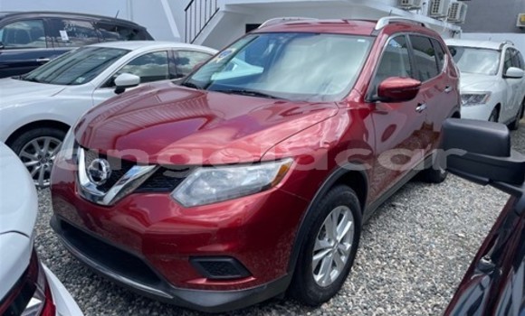 Acheter Occasion Voiture Nissan Rogue Rouge à Luanda, Province de Luanda Acheter Occasion Voiture Nissan Rogue Rouge à Luanda, Province de Luanda