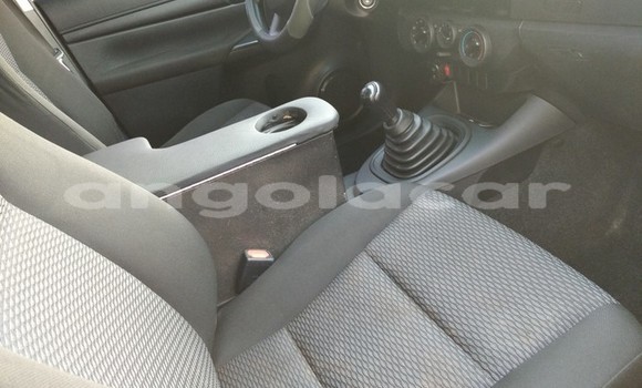 Acheter Occasion Voiture Toyota Hilux Blanc à Luanda, Province de Luanda Acheter Occasion Voiture Toyota Hilux Blanc à Luanda, Province de Luanda