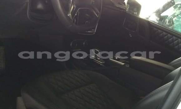 Comprar Usado Mercedes-Benz AMG GLE Branco Carro em Luanda em Luanda Province Comprar Usado Mercedes-Benz AMG GLE Branco Carro em Luanda em Luanda Province