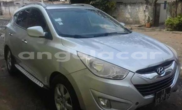 Acheter Occasion Voiture Hyundai Tucson Gris à Luanda, Province de Luanda Acheter Occasion Voiture Hyundai Tucson Gris à Luanda, Province de Luanda