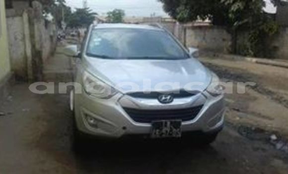 Acheter Occasion Voiture Hyundai Tucson Gris à Luanda, Province de Luanda Acheter Occasion Voiture Hyundai Tucson Gris à Luanda, Province de Luanda