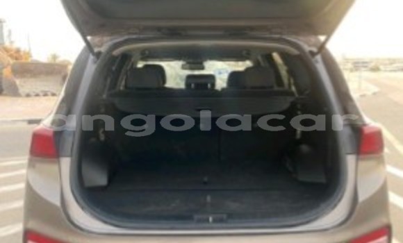 Comprar Usado Hyundai Santa Fe Outro Carro em Luanda em Luanda Province Comprar Usado Hyundai Santa Fe Outro Carro em Luanda em Luanda Province