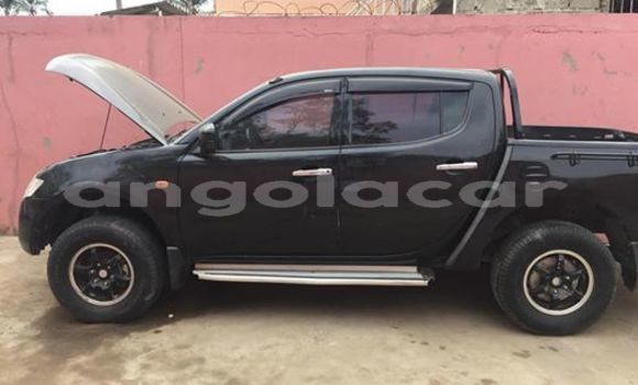 Acheter Occasion Voiture Mitsubishi L200 Noir à Luanda, Province de Luanda Acheter Occasion Voiture Mitsubishi L200 Noir à Luanda, Province de Luanda