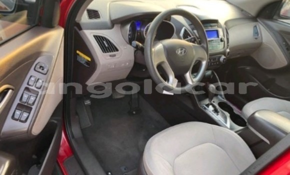 Comprar Usado Hyundai Tucson Vermelho Carro em Luanda em Luanda Province Comprar Usado Hyundai Tucson Vermelho Carro em Luanda em Luanda Province
