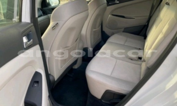 Acheter Occasion Voiture Hyundai Tucson Blanc à Luanda, Province de Luanda Acheter Occasion Voiture Hyundai Tucson Blanc à Luanda, Province de Luanda