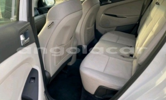 Acheter Occasion Voiture Hyundai Tucson Blanc à Luanda, Province de Luanda Acheter Occasion Voiture Hyundai Tucson Blanc à Luanda, Province de Luanda