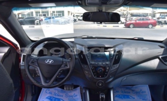 Comprar Usado Hyundai Veloster Vermelho Carro em Luanda em Luanda Province Comprar Usado Hyundai Veloster Vermelho Carro em Luanda em Luanda Province