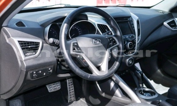 Buy Used Hyundai Veloster Other Car in Luanda in Luanda Province Buy Used Hyundai Veloster Other Car in Luanda in Luanda Province