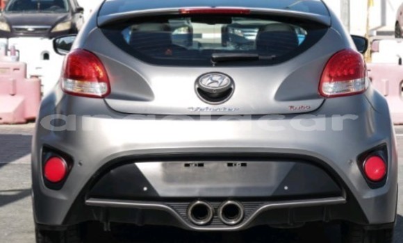 Buy Used Hyundai Veloster Other Car in Luanda in Luanda Province Buy Used Hyundai Veloster Other Car in Luanda in Luanda Province