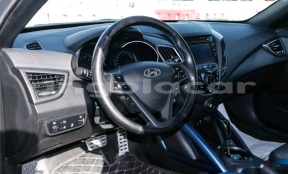 Buy Used Hyundai Veloster Other Car in Luanda in Luanda Province Buy Used Hyundai Veloster Other Car in Luanda in Luanda Province