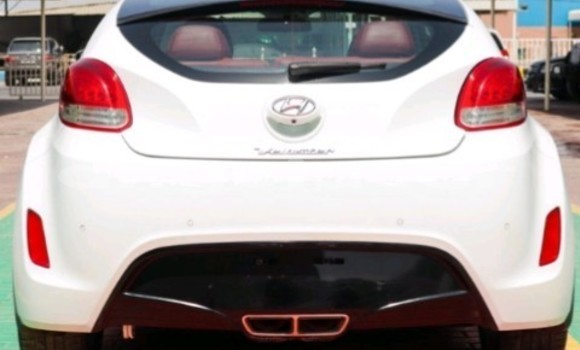 Comprar Usado Hyundai Veloster Branco Carro em Luanda em Luanda Province Comprar Usado Hyundai Veloster Branco Carro em Luanda em Luanda Province