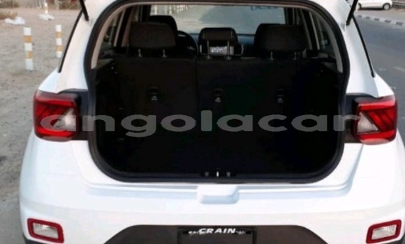 Comprar Usado Hyundai Verna Branco Carro em Luanda em Luanda Province Comprar Usado Hyundai Verna Branco Carro em Luanda em Luanda Province