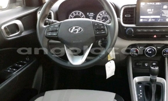 Comprar Usado Hyundai Verna Branco Carro em Luanda em Luanda Province Comprar Usado Hyundai Verna Branco Carro em Luanda em Luanda Province