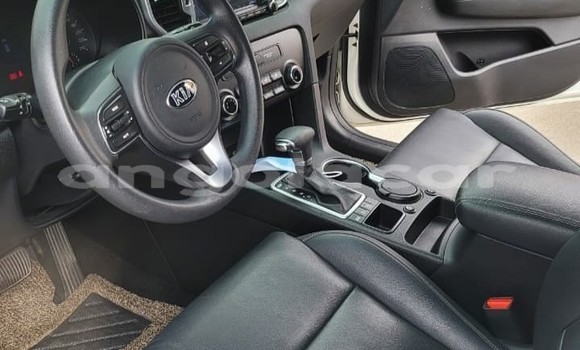 Comprar Usado Kia Sportage Branco Carro em Luanda em Luanda Province Comprar Usado Kia Sportage Branco Carro em Luanda em Luanda Province