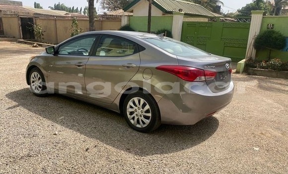 Comprar Usado Hyundai Elantra Outro Carro em Luanda em Luanda Province Comprar Usado Hyundai Elantra Outro Carro em Luanda em Luanda Province