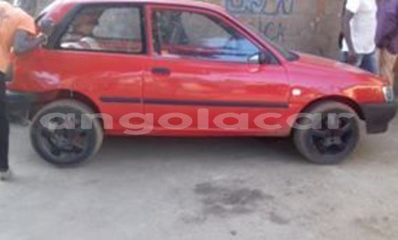 Acheter Occasion Voiture Toyota Starlet Rouge à Luanda, Province de Luanda Acheter Occasion Voiture Toyota Starlet Rouge à Luanda, Province de Luanda