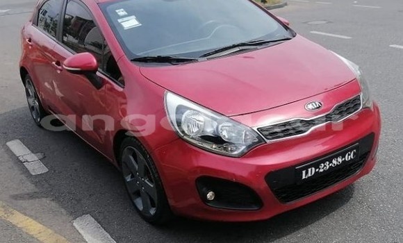Buy Used Kia rio Red Car in Luanda in Luanda Province Buy Used Kia rio Red Car in Luanda in Luanda Province