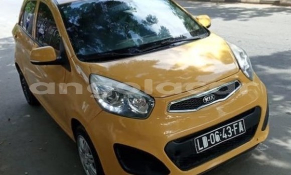 Comprar Usado Kia Picanto Outro Carro em Luanda em Luanda Province