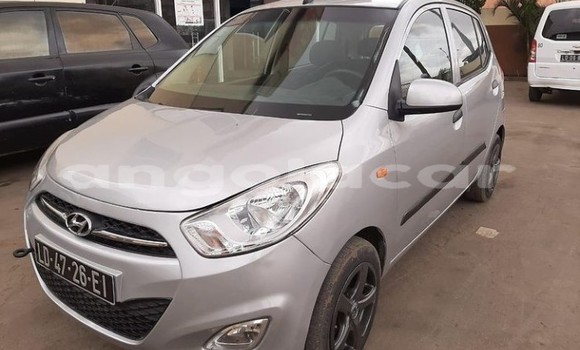 Comprar Usado Hyundai i10 Outro Carro em Luanda em Luanda Province Comprar Usado Hyundai i10 Outro Carro em Luanda em Luanda Province