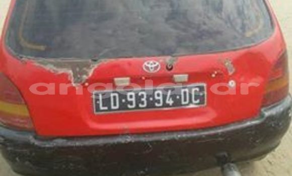 Acheter Occasion Voiture Toyota Starlet Rouge à Luanda, Province de Luanda Acheter Occasion Voiture Toyota Starlet Rouge à Luanda, Province de Luanda