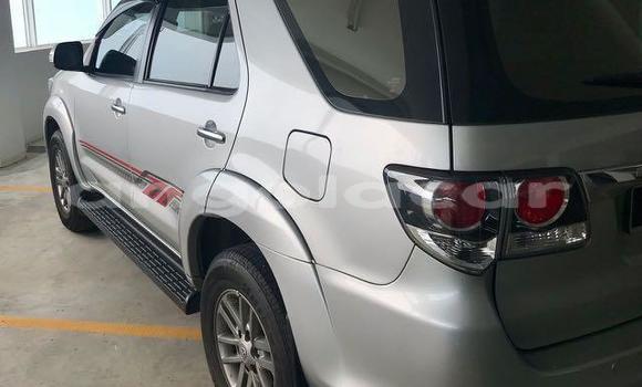 Acheter Occasion Voiture Toyota Fortuner Autre à Luanda, Province de Luanda Acheter Occasion Voiture Toyota Fortuner Autre à Luanda, Province de Luanda