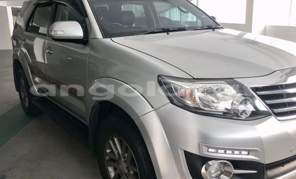 Acheter Occasion Voiture Toyota Fortuner Autre à Luanda, Province de Luanda Acheter Occasion Voiture Toyota Fortuner Autre à Luanda, Province de Luanda