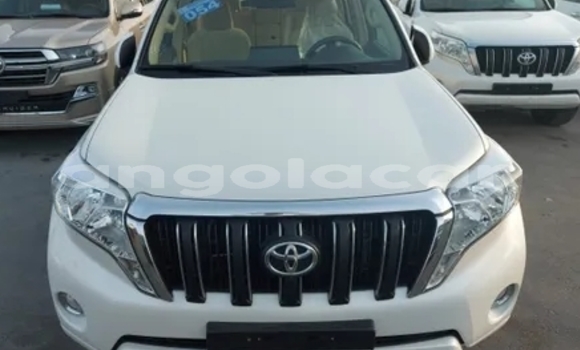 Acheter Occasion Voiture Toyota Prado Blanc à Luanda, Province de Luanda