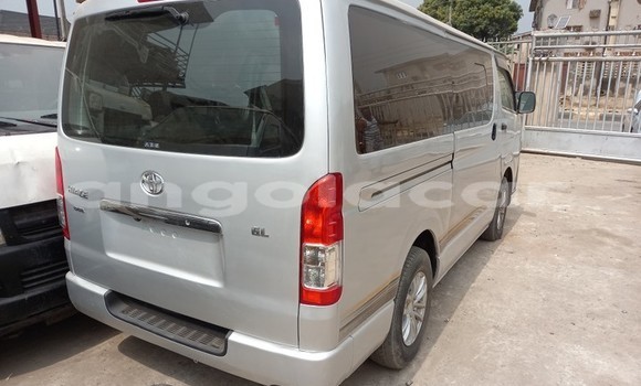 Buy Used Toyota Hiace Other Car in Luanda in Luanda Province Buy Used Toyota Hiace Other Car in Luanda in Luanda Province