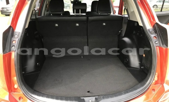 Acheter Occasion Voiture Toyota RAV4 Rouge à Luanda, Province de Luanda Acheter Occasion Voiture Toyota RAV4 Rouge à Luanda, Province de Luanda
