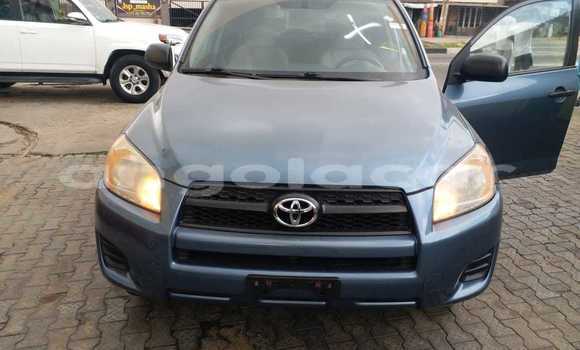 Acheter Occasion Voiture Toyota RAV4 Bleu à Luanda, Province de Luanda Acheter Occasion Voiture Toyota RAV4 Bleu à Luanda, Province de Luanda