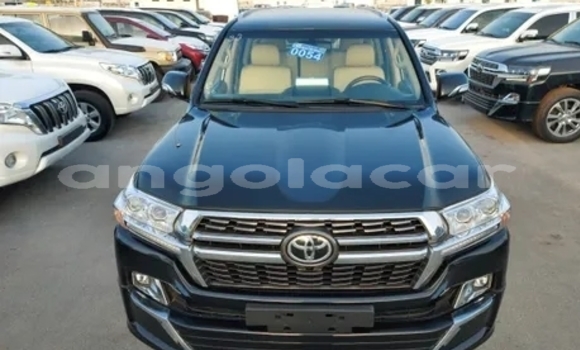 Buy Used Toyota Land Cruiser Black Car in Luanda in Luanda Province Buy Used Toyota Land Cruiser Black Car in Luanda in Luanda Province