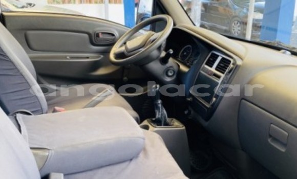 Acheter Occasion Voiture Hyundai H1 Bleu à Luanda, Province de Luanda Acheter Occasion Voiture Hyundai H1 Bleu à Luanda, Province de Luanda