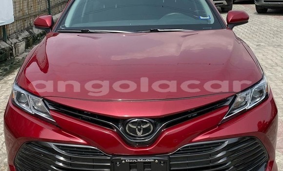 Buy Used Toyota Camry Red Car in Luanda in Luanda Province