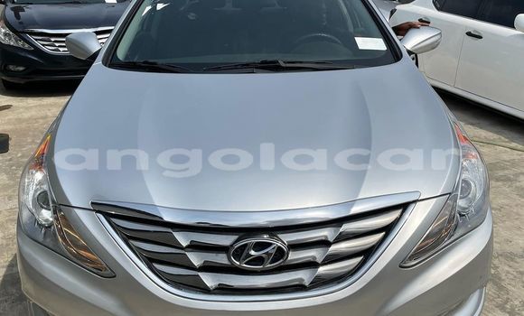 Buy Used Hyundai Sonata Silver Car in Luanda in Luanda Province