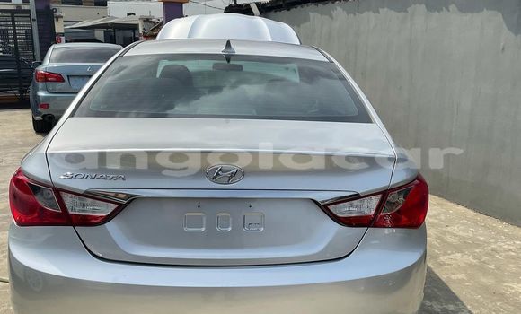 Buy Used Hyundai Sonata Silver Car in Luanda in Luanda Province Buy Used Hyundai Sonata Silver Car in Luanda in Luanda Province