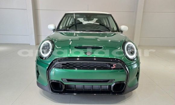 Buy Used MINI Cooper Green Car in Luanda in Luanda Province Buy Used MINI Cooper Green Car in Luanda in Luanda Province