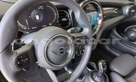 Buy Used MINI Cooper Green Car in Luanda in Luanda Province Buy Used MINI Cooper Green Car in Luanda in Luanda Province