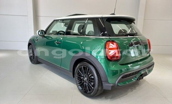 Buy Used MINI Cooper Green Car in Luanda in Luanda Province Buy Used MINI Cooper Green Car in Luanda in Luanda Province