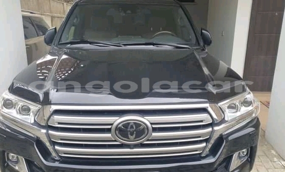 Buy Used Toyota Land Cruiser Black Car in Luena in Moxico