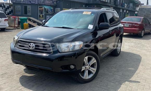 Buy Used Toyota RAV4 Black Car in Luanda in Luanda Province Buy Used Toyota RAV4 Black Car in Luanda in Luanda Province