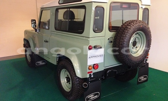 Comprar Usado Land Rover Defender Outro Carro em Luanda em Luanda Province Comprar Usado Land Rover Defender Outro Carro em Luanda em Luanda Province